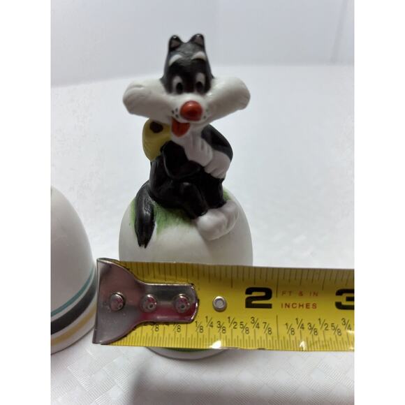 Set Of 3 Vintage Ceramic Warner Brothers Bells 4", 1979 Price Products - Picture 11 of 13